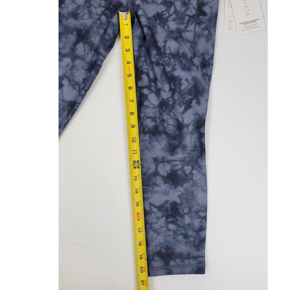 NWT Athleta Blue Tie Dye 7/8 Athletic Leggings Salutation‎ Stash Pocket II - Picture 8 of 8